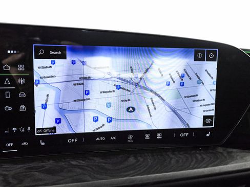 Certified 2025 Audi Q5 Premium w/ Convenience Package image 13