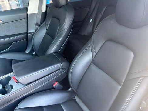 Used 2022 Tesla Model 3 Performance AWD/4WD image 9