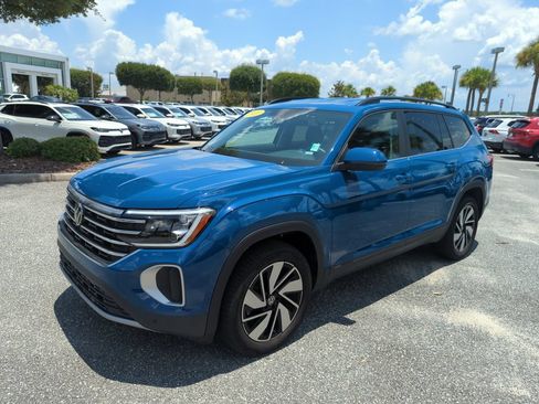 Certified 2026 Volkswagen Atlas SE FWD image 14