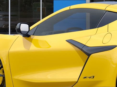 New 2026 Chevrolet Corvette ZR1 w/ ZR1 Carbon Fiber Aero Package image 12