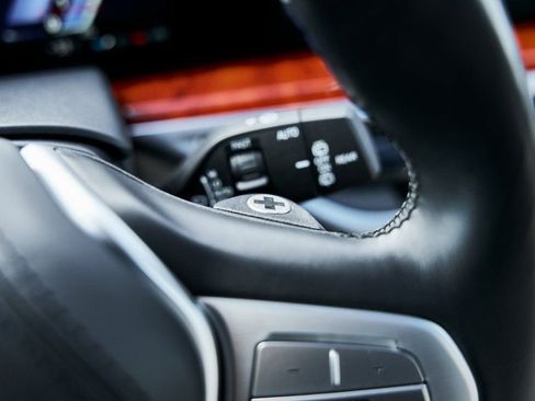 Used 2024 BMW ALPINA XB7 image 72