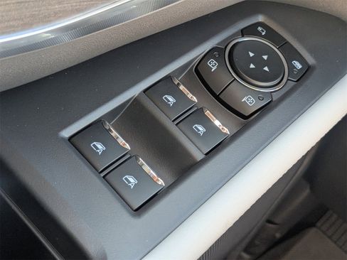 New 2025 Ford Expedition Max Platinum w/ Platinum Ultimate Package image 27