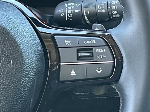 New 2025 Honda Pilot Touring image 14