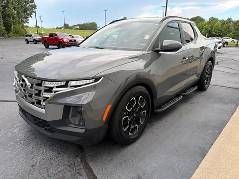Used 2023 Hyundai Santa Cruz SEL Premium AWD/4WD image 16