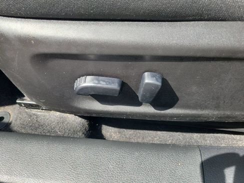 Used 2025 Nissan Altima 2.5 SV FWD image 16