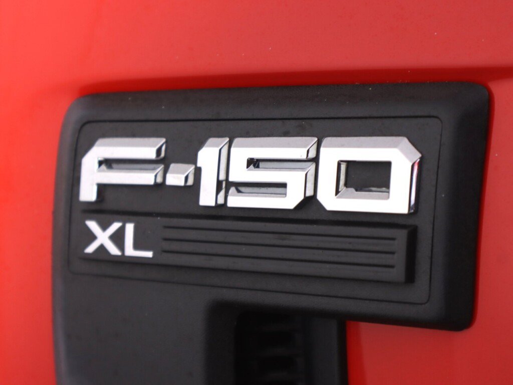 Used 2022 Ford F150 XL w/ Equipment Group 101A High AWD/4WD image 39