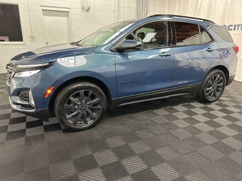 Used 2024 Chevrolet Equinox RS AWD/4WD image 5