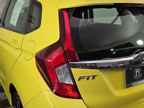 Used 2015 Honda Fit EX image 35