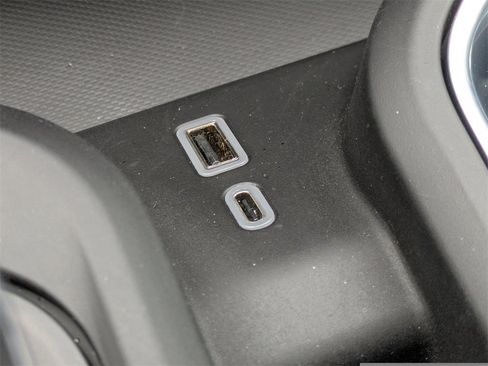 Used 2023 GMC Sierra 1500 Denali Ultimate image 23