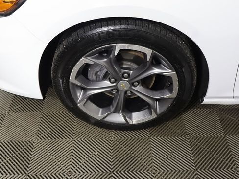 Used 2024 Chevrolet Malibu LT FWD image 15