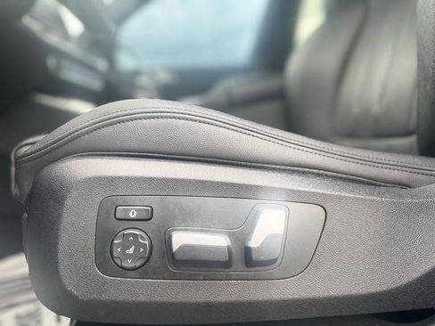 Used 2020 BMW X5 sDrive40i w/ Premium Package RWD image 45