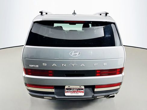 Used 2025 Hyundai Santa Fe Limited FWD image 6