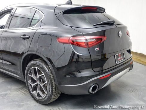 Used 2019 Alfa Romeo Stelvio Ti AWD/4WD image 9