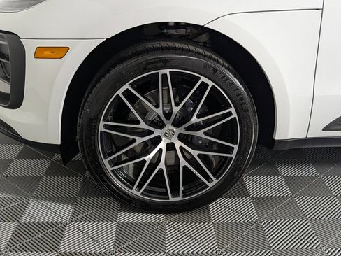 New 2026 Porsche Macan Turbo AWD/4WD image 11