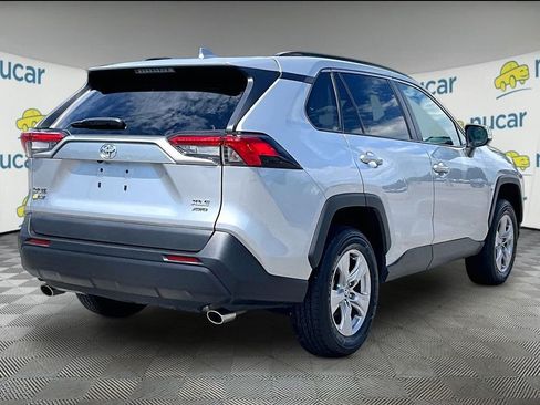 Used 2025 Toyota RAV4 XLE AWD/4WD image 6