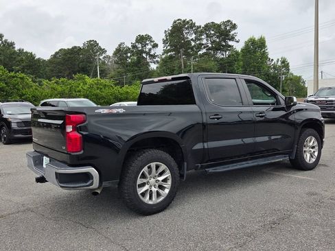 Used 2021 Chevrolet Silverado 1500 LT AWD/4WD image 11