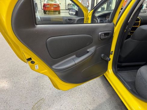 Used 2003 Dodge Neon SXT FWD image 14