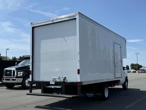 New 2026 Ford E-450 and Econoline 450 Super Duty w/ Power Equipment Group image 2