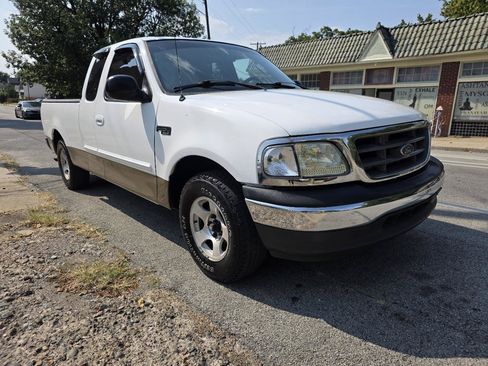 Used 2003 Ford F150 XL RWD image 7