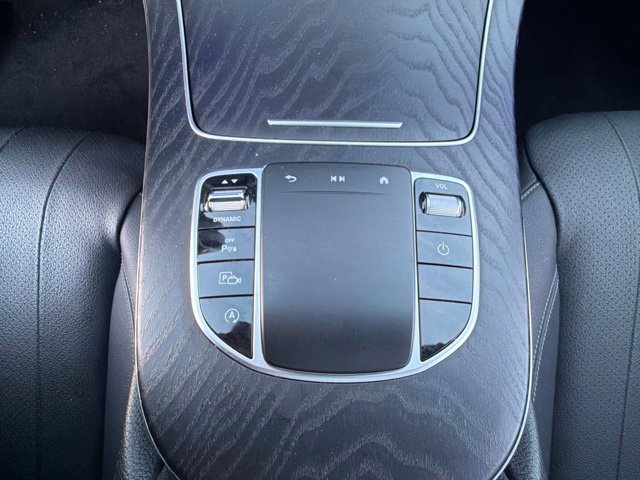 Used 2022 Mercedes-Benz E 350 Sedan image 19