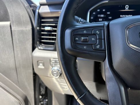 Used 2024 GMC Sierra 2500 AT4 w/ AT4 Premium Plus Package AWD/4WD image 16