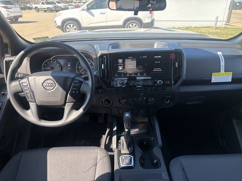 New 2026 Nissan Frontier SV w/ Tow Package AWD/4WD image 10