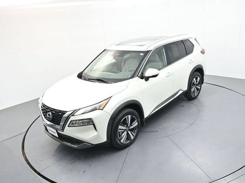 Used 2023 Nissan Rogue SL FWD image 20