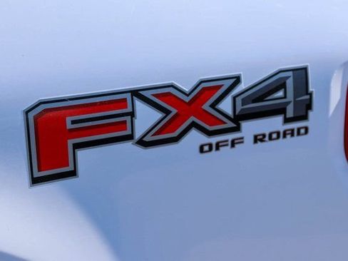 Used 2022 Ford F150 XL w/ STX Appearance Package image 9