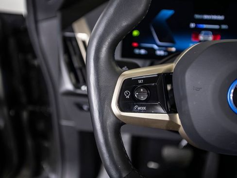 Used 2023 BMW iX xDrive50 w/ Sport Package image 35