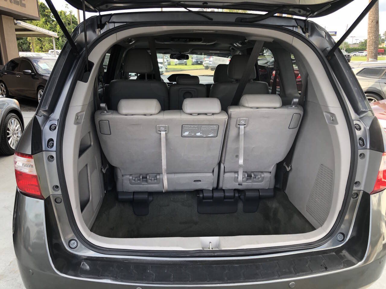 Used 2013 Honda Odyssey Touring image 14