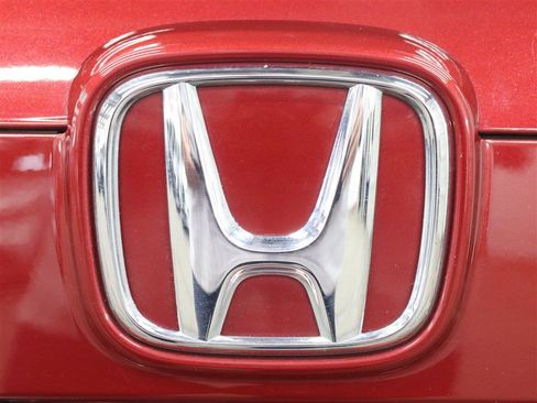 Used 2018 Honda Accord LX image 24