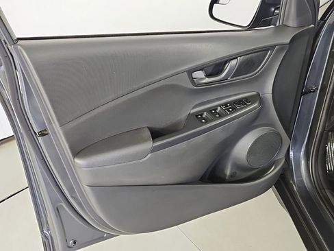 Used 2019 Hyundai Kona SE FWD image 11