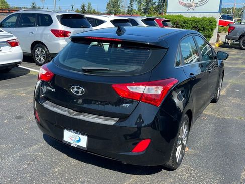 Used 2016 Hyundai Elantra GT w/ Option Group 02 FWD image 8