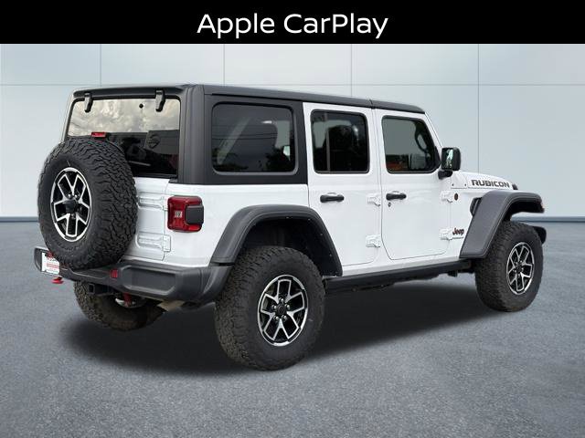 Used 2025 Jeep Wrangler Unlimited Rubicon AWD/4WD image 3