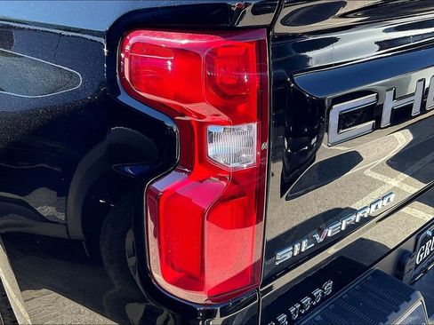 Used 2020 Chevrolet Silverado 1500 LTZ w/ LTZ Texas Edition image 36