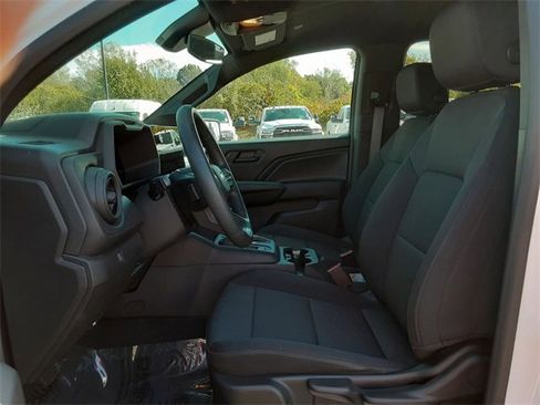 Used 2023 Chevrolet Colorado W/T w/ Safety Package image 10