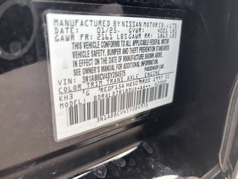 Used 2025 Nissan Sentra SV FWD image 28