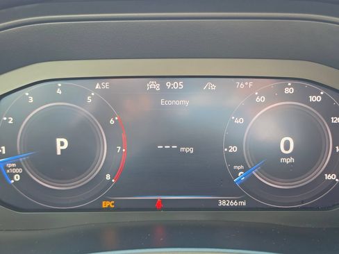 Used 2023 Volkswagen Atlas SE w/ Panoramic Sunroof Package AWD/4WD image 22