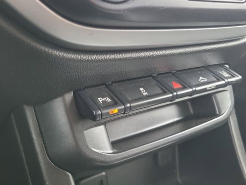 Used 2022 Chevrolet Colorado LT w/ Fleet Safety Package image 14