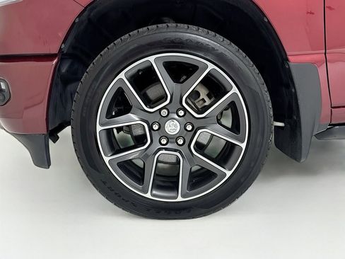 Used 2020 RAM 1500 Sport w/ Leather & Sound Group image 33