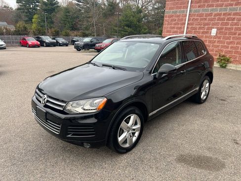 Used 2014 Volkswagen Touareg VR6 AWD/4WD image 1