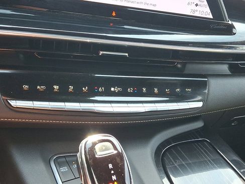 Used 2023 Cadillac Escalade Sport w/ LPO, ONYX Package AWD/4WD image 19