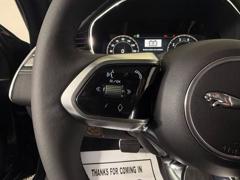 Used 2024 Jaguar XF R-Dynamic SE AWD/4WD image 36