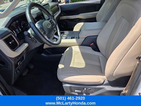 Used 2024 Ford Expedition Limited RWD image 10