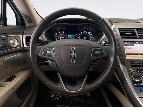 Used 2019 Lincoln MKZ Reserve w/ Luxury Package AWD/4WD image 12