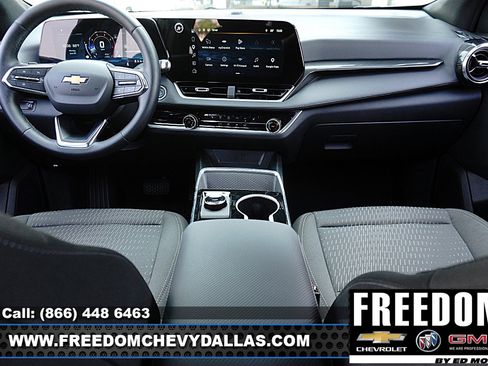 Used 2026 Chevrolet Equinox LT FWD image 7