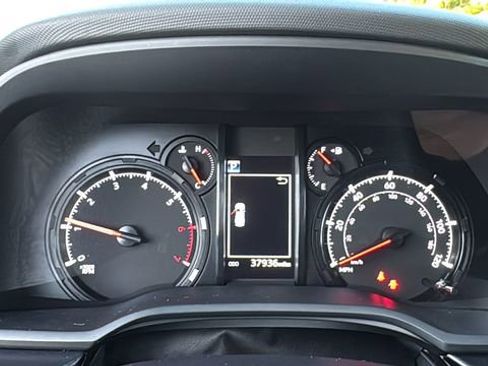 Used 2024 Toyota 4Runner SR5 image 18