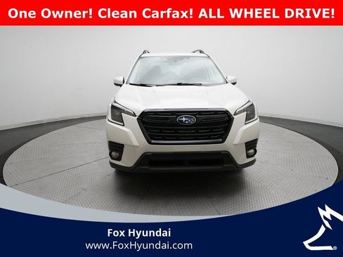 Used 2023 Subaru Forester Premium image 11