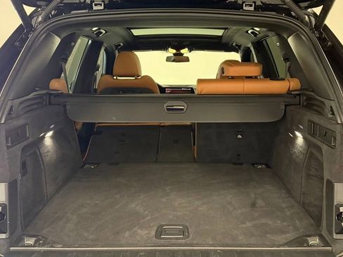 Used 2023 BMW X5 xDrive40i w/ M Sport Package AWD/4WD image 28
