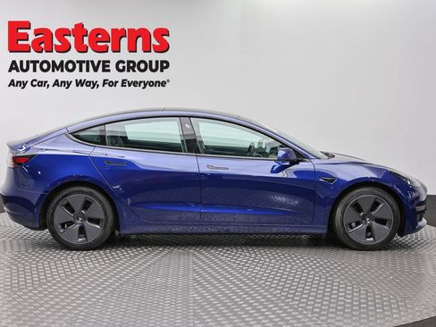 Used 2021 Tesla Model 3 AWD/4WD image 4